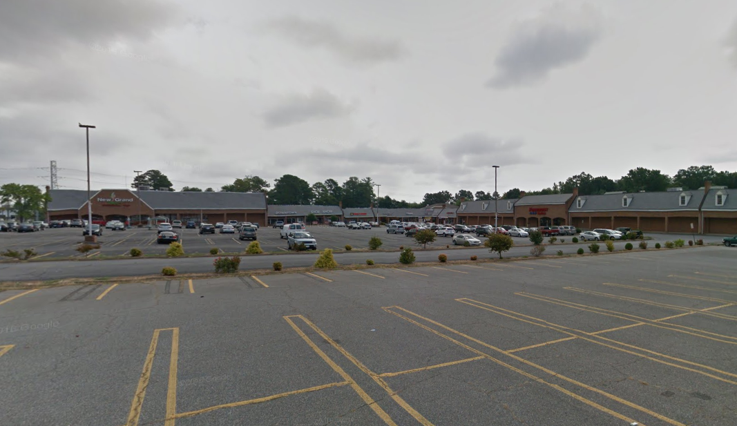 Chippenham Square / 74157485 Midlothian Turnpike, Richmond VA 23235