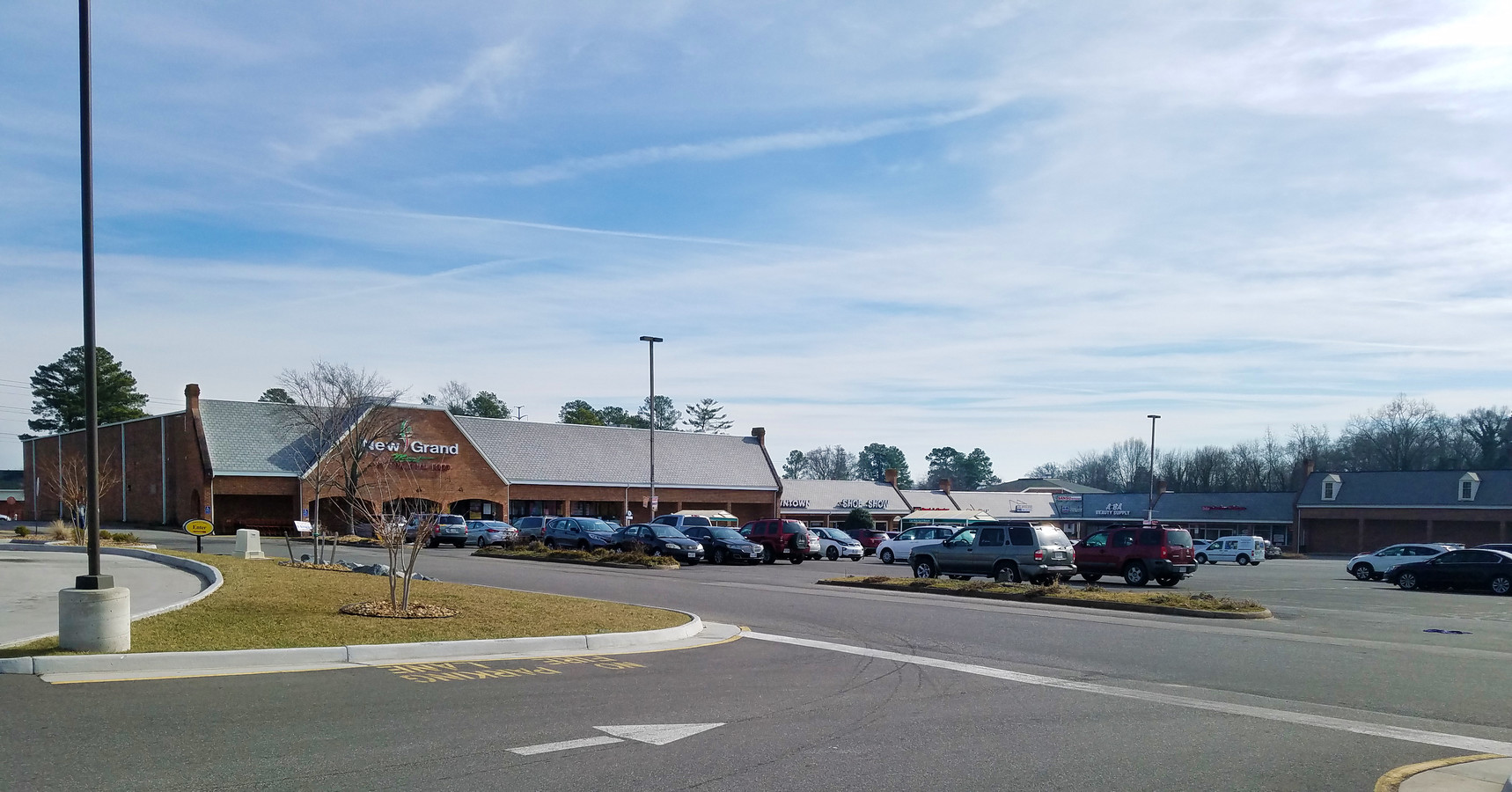 Chippenham Square / 74157485 Midlothian Turnpike, Richmond VA 23235